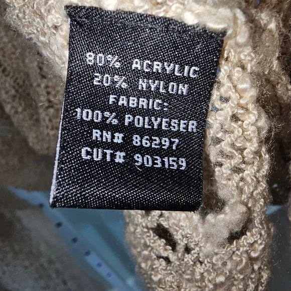 BCBGMAXAZRIA Knit crochet Cover. topper XL - Picture 6 of 7